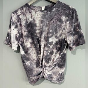 LuLuLemon Tie-Dye Twist Front Women's Top, size 6